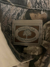 Load image into Gallery viewer, Mossy oak companions break up button up