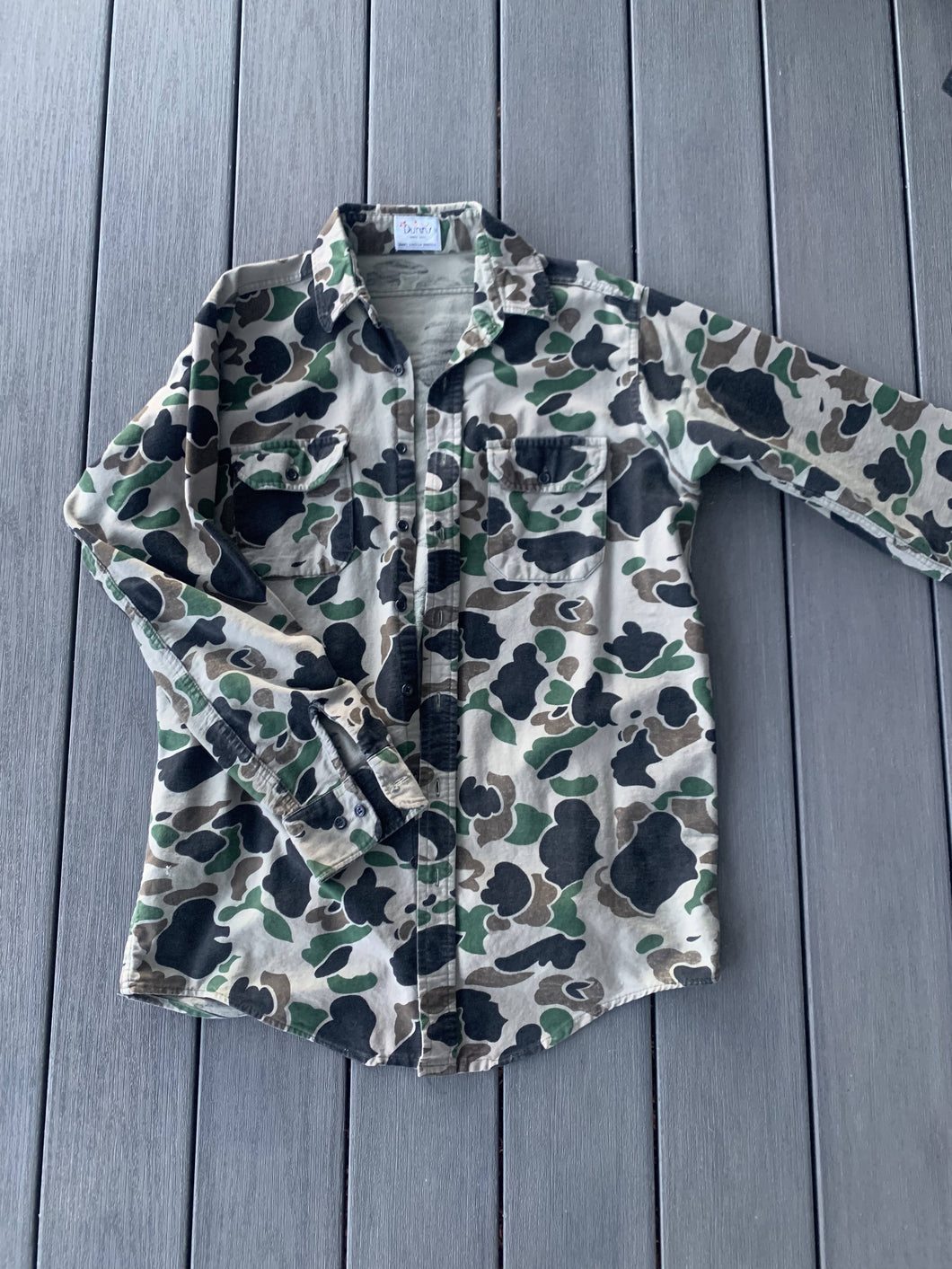 Vintage Dunn’s camo shirt (L/XL)🇺🇸