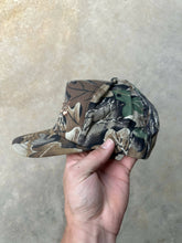 Load image into Gallery viewer, Vintage Coors Light Advantage Camo SnapBack