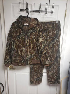 Vintage Cabelas Mossy Oak Original Treestand Jacket (XL) and Pants (L)