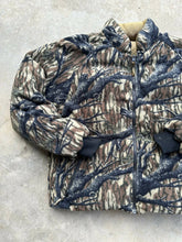 Load image into Gallery viewer, Vintage Browning Mossy Oak Treestand Goose Down Puffer Reversible Jacket (M/L)