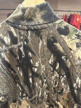 Load image into Gallery viewer, Vintage Mossy Oak Break Up Gen 1 Turtleneck (L)