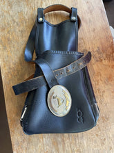 Load image into Gallery viewer, Bob Allen Shell Bag w/Belt &amp; Buckle