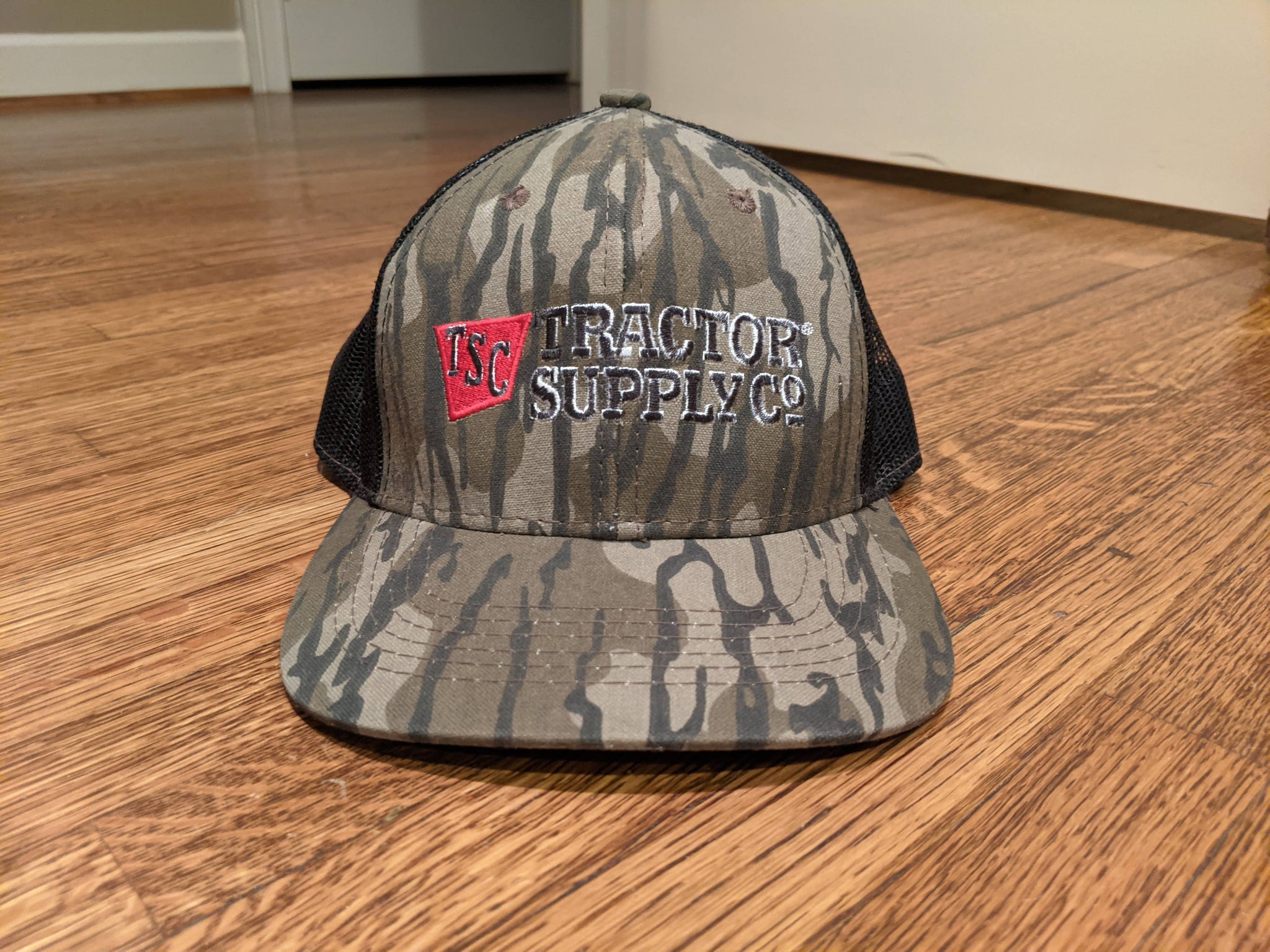 Modern Goods – Page 23 – Camoretro