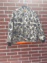 Load image into Gallery viewer, Vintage Walls Blizzard-Pruf Duck Camo Bomber Jacket Medium