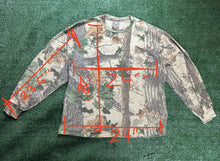 Load image into Gallery viewer, Realtree Camo Jerzees Outdoors Front Pocket Long Sleeve Shirt Large