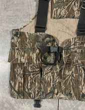 Load image into Gallery viewer, 90’s Commander Mossy Oak Treestand Strap Vest (L/XL) 🇺🇸