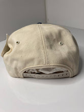Load image into Gallery viewer, Ducks Unlimited Snapback Cap