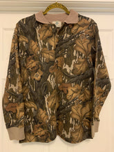 Load image into Gallery viewer, Mossy Oak Fall Foliage LS Polo (M)🇺🇸