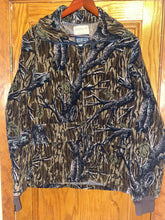 Load image into Gallery viewer, Clarkfield Mossy Oak Treestand 2 Pocket Fleece Jacket (L) 🇺🇸