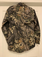 Load image into Gallery viewer, Mossy Oak Breakup (1st Gen) LS Button Up Shirt (M) 🇺🇸
