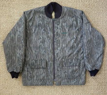 Load image into Gallery viewer, Duxbak Bottomland Insulated Reversible Bomber (L)