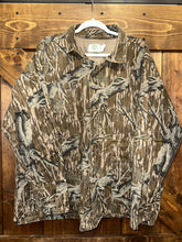 Load image into Gallery viewer, Mossy Oak Treestand 3 Pocket