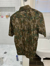 Load image into Gallery viewer, Browning Green Leaf Short Sleeve Button Up (M)