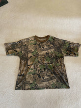Load image into Gallery viewer, Vintage Realtree Pocket Tee