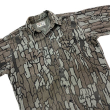 Load image into Gallery viewer, Vintage Duck Bay Chamois Shirt