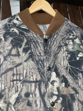 Load image into Gallery viewer, Mossy Oak Break Up (1st Gen) Bomber (XL)🇺🇸