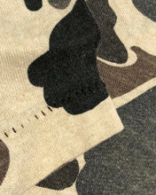 Load image into Gallery viewer, Vintage 90s Duck Camo Pocket Tee (M)🇺🇸