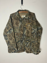 Load image into Gallery viewer, Vintage Mossy Oak Treestand Camo 3-Pocket Jacket (L) 🇺🇸