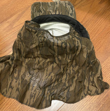 Load image into Gallery viewer, Camouflage Snap Back Cap w/Face Covering