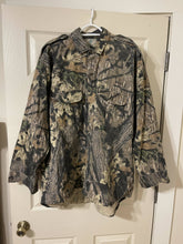 Load image into Gallery viewer, Mossy Oak Original Breakup Button Up