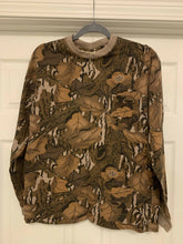 Load image into Gallery viewer, Mossy Oak Fall Foliage LS Pocket Shirt (M)🇺🇸