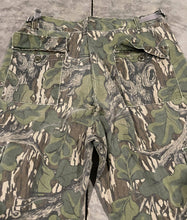 Load image into Gallery viewer, Mossy Oak Full Foliage Pants (34x30)