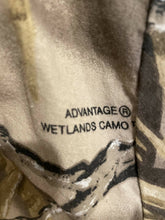 Load image into Gallery viewer, Herter’s Advantage Wetlands Button Up