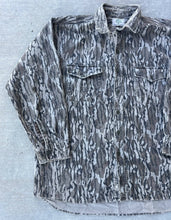 Load image into Gallery viewer, Original Mossy Oak Bottomland Chamois Button Down Shirt (XXL) 🇺🇸