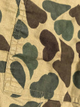 Load image into Gallery viewer, 80s Duck Camo Hunting Pants