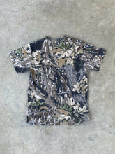 Load image into Gallery viewer, Vintage Mossy Oak Break Up Camo T-Shirt (M)