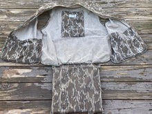 Load image into Gallery viewer, Mossy Oak Bottomland/Greenleaf Vest #0002 (XL)🇺🇸