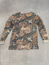 Load image into Gallery viewer, Mossy Oak Fall Foliage Shirt (M)