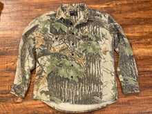 Load image into Gallery viewer, Rattler Realtree Shirt (L)🇺🇸