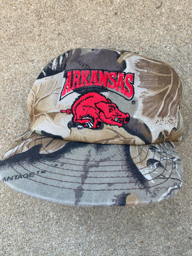 Arkansas Razorbacks Realtree Camo Hat – Camoretro