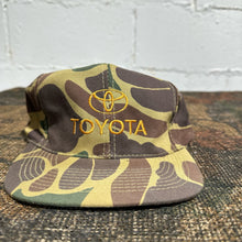 Load image into Gallery viewer, Toyota Old School Camo Snapback