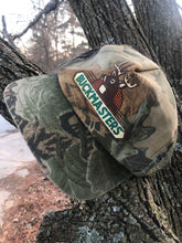 Load image into Gallery viewer, Buckmasters Realtree Snapback