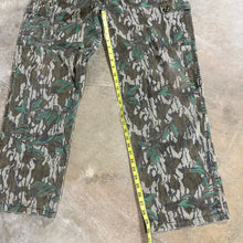 Load image into Gallery viewer, Mossy Oak Greenleaf Pants (M)🇺🇸