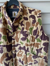 Load image into Gallery viewer, Bob Allen Ducks Unlimited Vest (L)