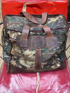 90’s McAlister Waxed Canvas Realtree Advantage Carry Bag 🇺🇸
