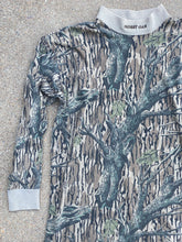 Load image into Gallery viewer, Mossy Oak Treestand Mock Turtleneck (XL)