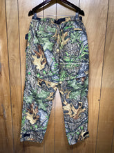 Load image into Gallery viewer, Mossy Oak Obsession Lightweight Pants / Shorts (L)