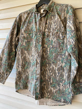 Load image into Gallery viewer, Mossy Oak Denim Greenleaf Shirt (L) and Pants (36x34)