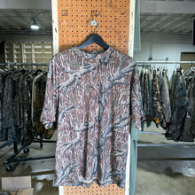 Load image into Gallery viewer, Duofold Mossy Oak Treestand Shirt (L)🇺🇸