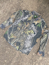 Load image into Gallery viewer, Cabela’s Lightweight Mossy Oak Shirt (XL)