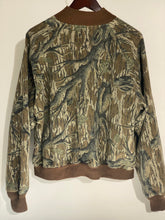 Load image into Gallery viewer, Mossy Oak Treestand Chamois Bomber (L)