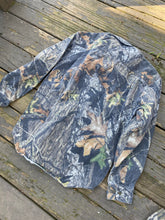 Load image into Gallery viewer, Mossy Oak Break-Up Shirt (S)