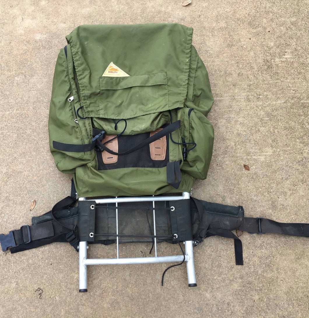 Kelty Exterior Frame Pack – Camoretro