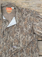 Load image into Gallery viewer, Drake Non-Typical Mossy Oak Shirt (XL)