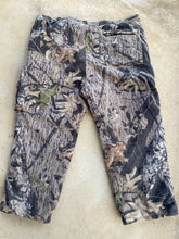 Load image into Gallery viewer, Cabela’s Mossy Oak Pants (52”)